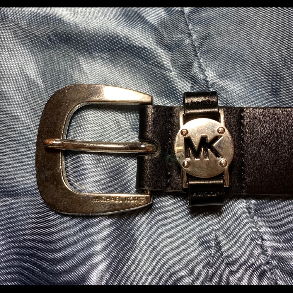 women’s Michael Kors belt